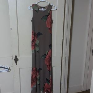 Touch Me Brand Maxi Dress Size Large😊